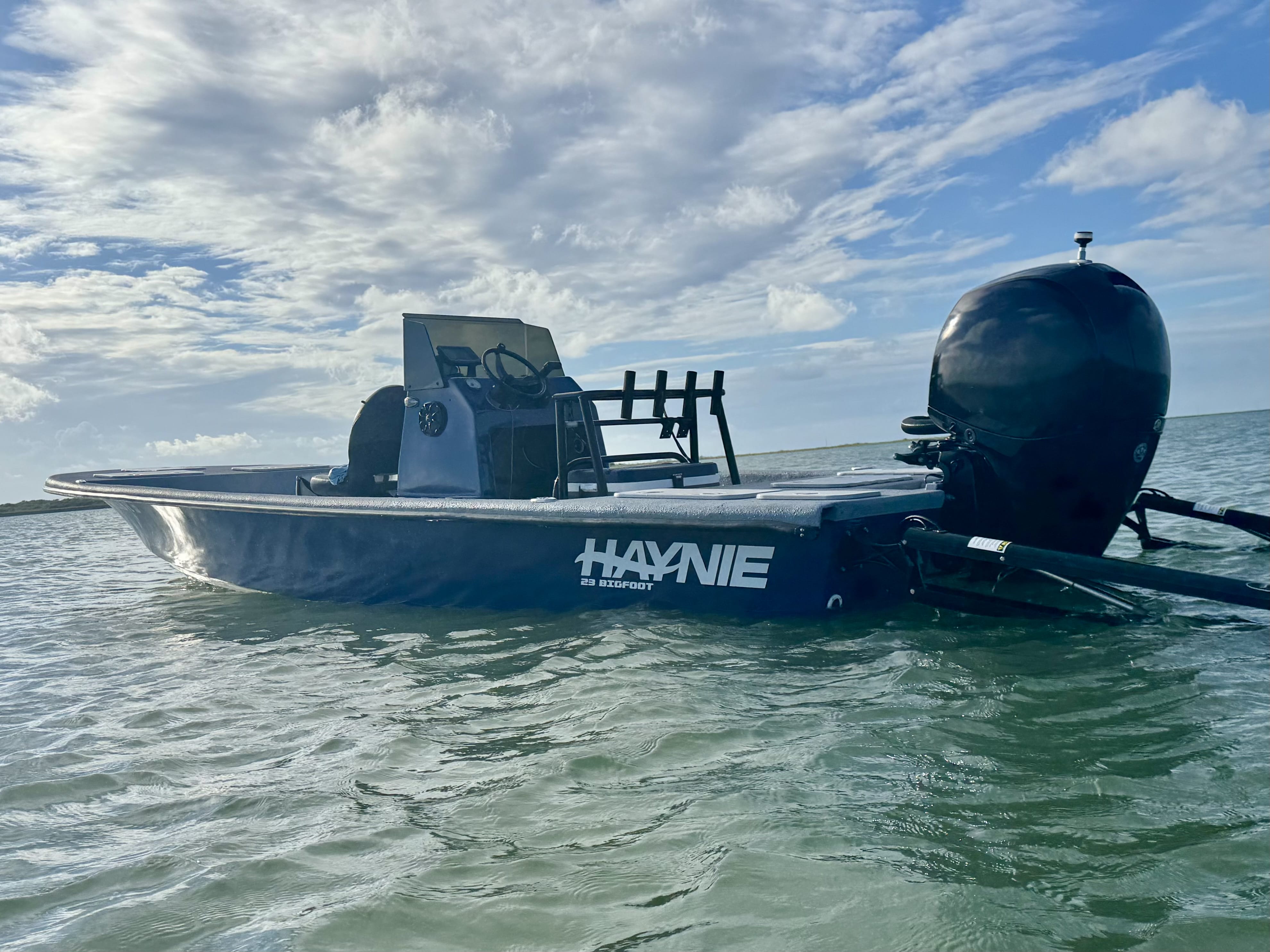 Blue Hayne - Port - Bay Fishing Boat